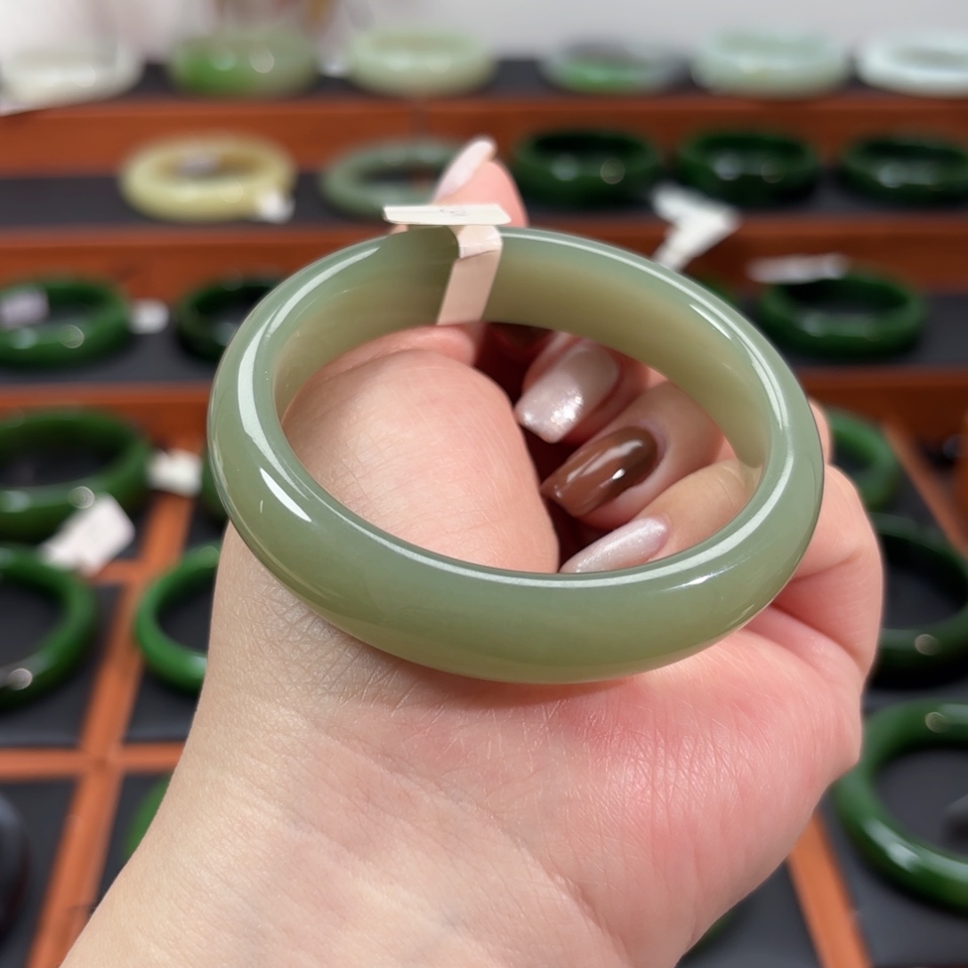 和田玉未镶嵌手镯57-58