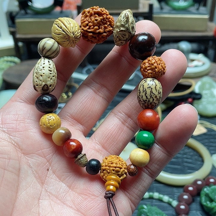 和田玉手链未镶嵌