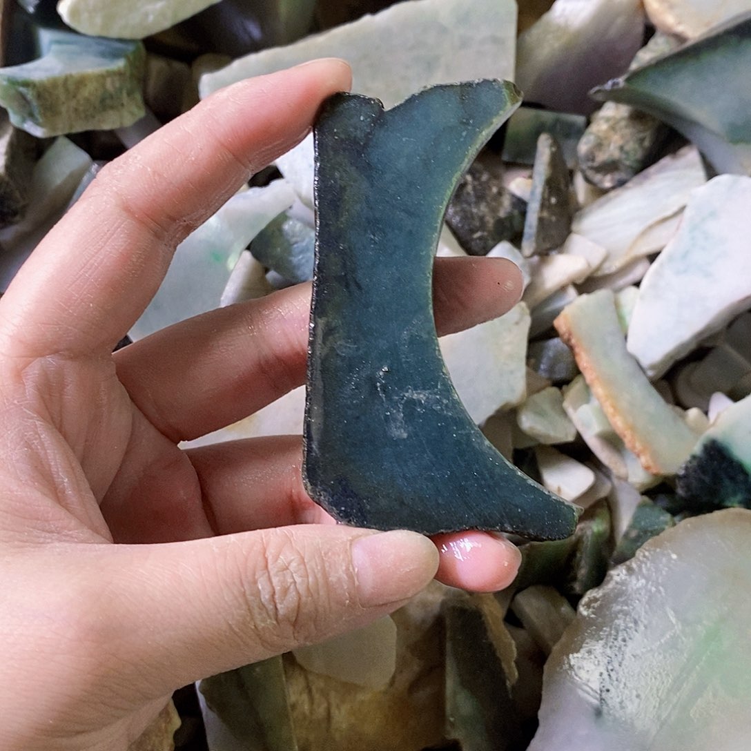 翡翠未镶嵌颈饰天然翡翠