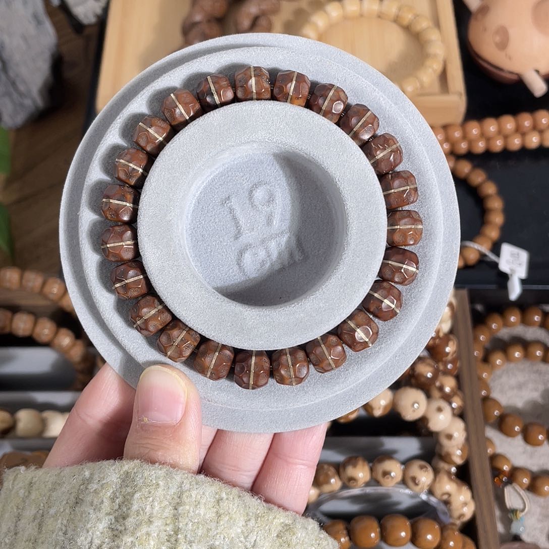 紫金鼠手串9+纯肉实心红皮金腰带