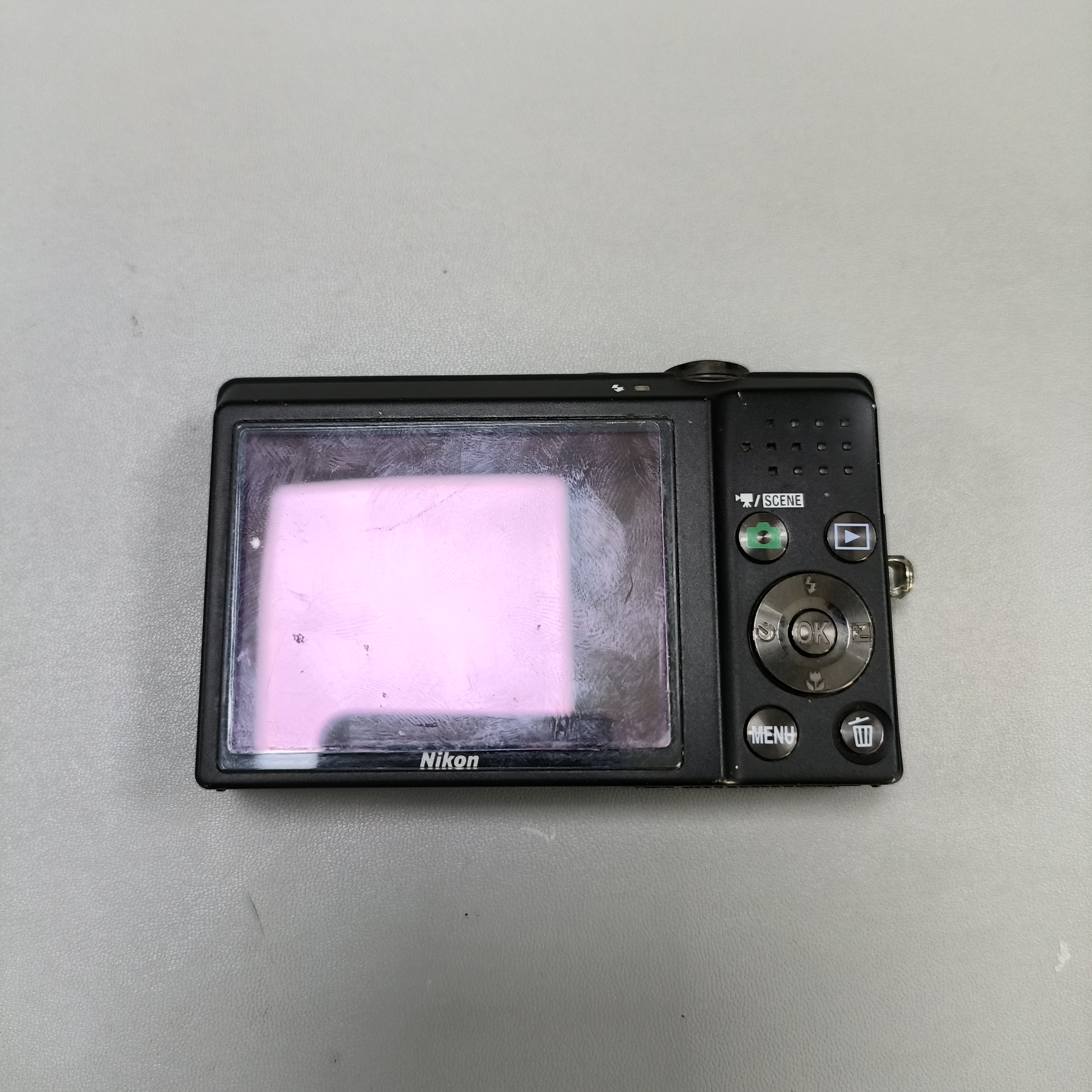 8新 Nikon/尼康 s570  人像风景都可以 人像冷白皮 1200万像素