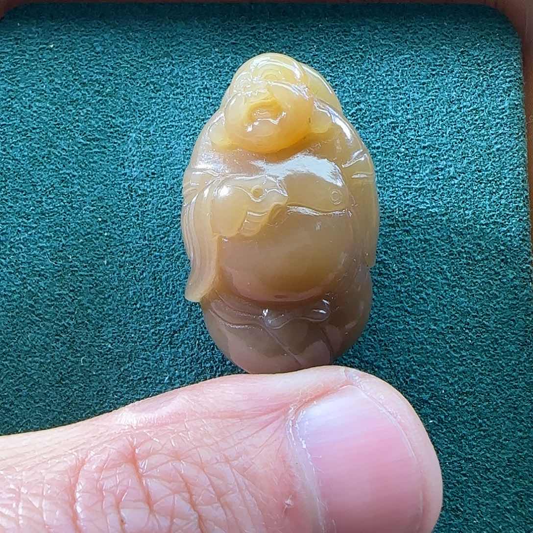 和田玉（糖玉）颈饰未镶嵌