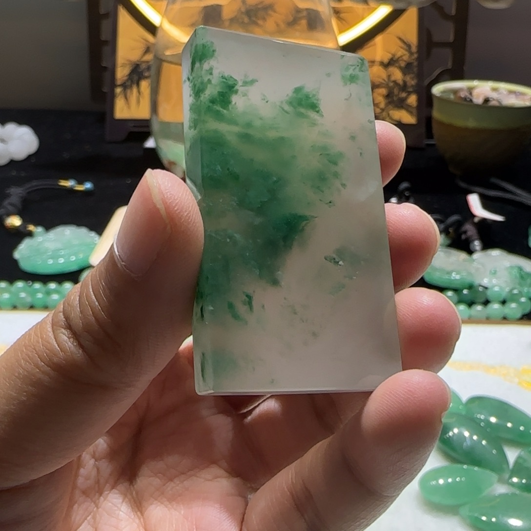 石英质玉未镶嵌颈饰空**～