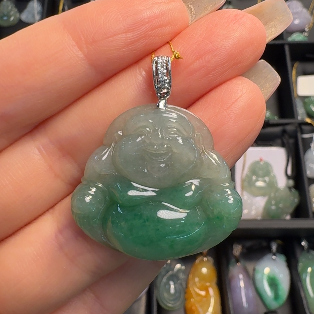 翡翠18K金镶嵌颈饰佛公
