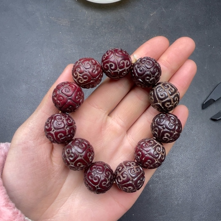 白玉菩提吊坠摆件