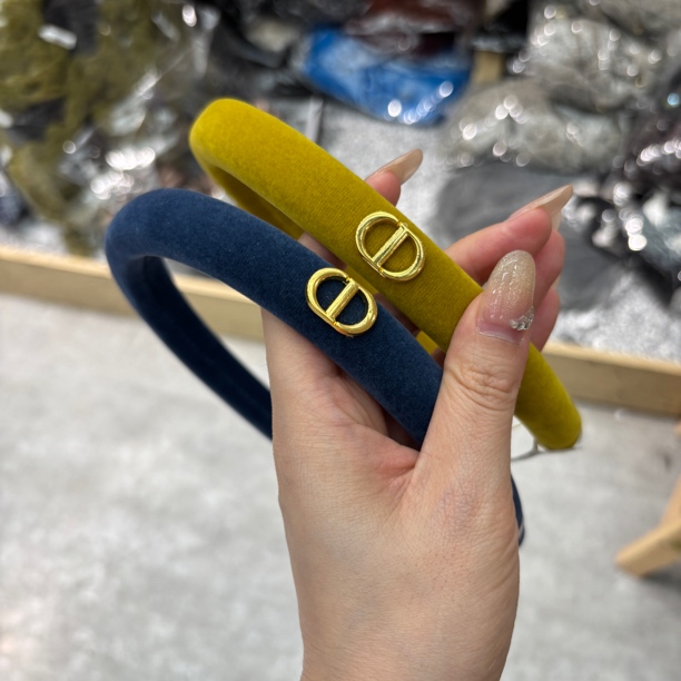 猪鼻子黄蓝发箍秋冬显白发饰