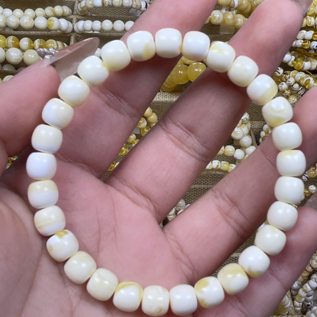 手绳琥珀未镶嵌7m