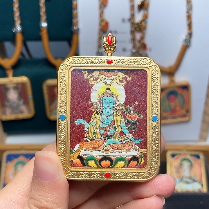 织绣招***儿我是第一百个为妖姬应援的