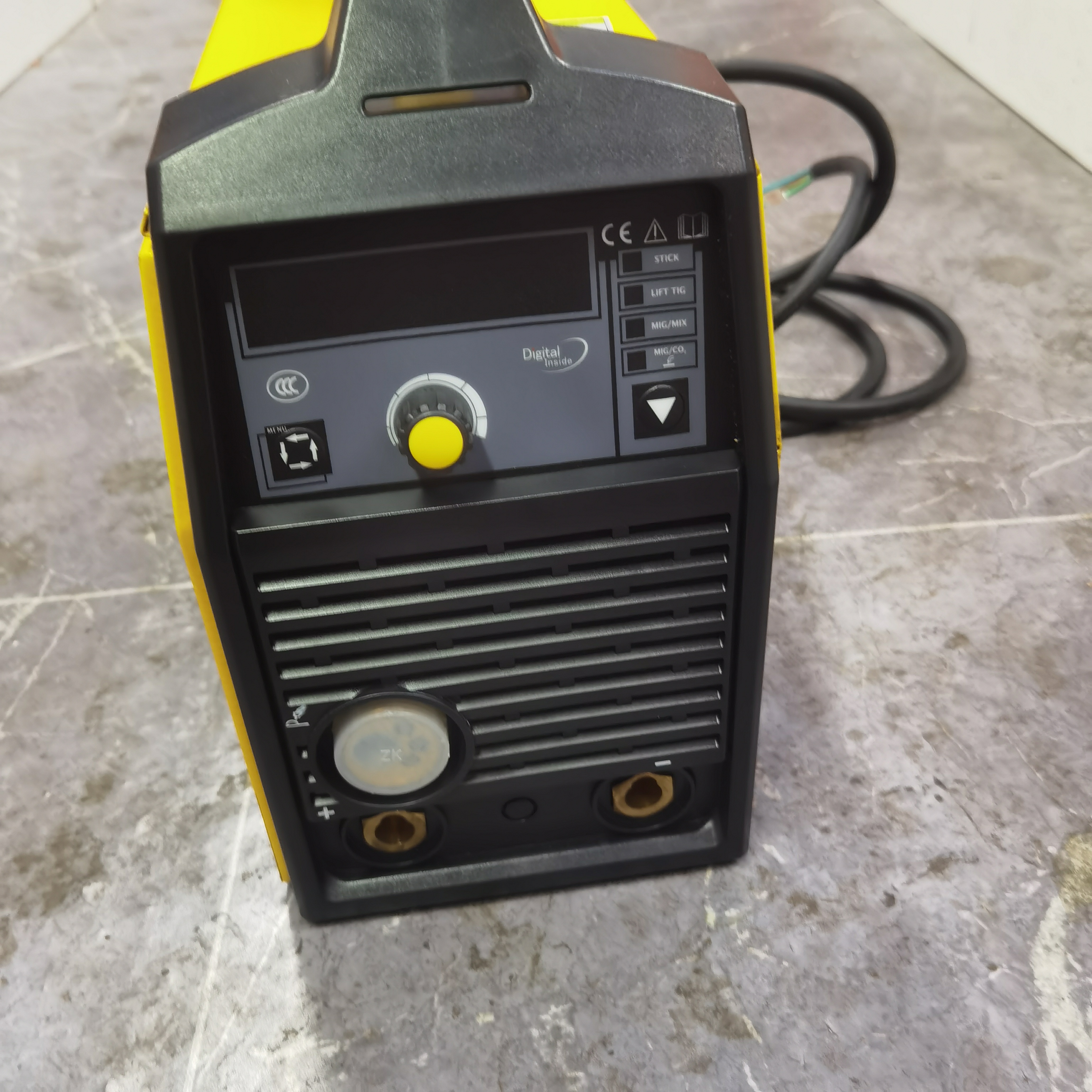 220v特价老款锐龙瑞凌mig180gdm无气二保焊电焊一体机一台