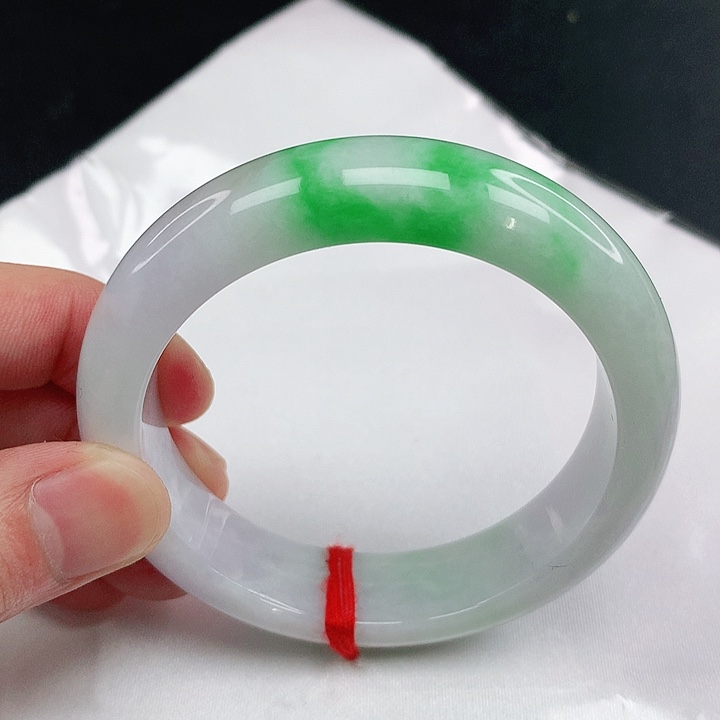 翡翠手镯未镶嵌圈56.6。0A03