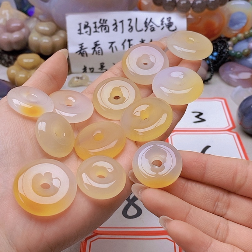 【闪购商品】未镶嵌玛瑙/玉髓珠宝半成品王*华