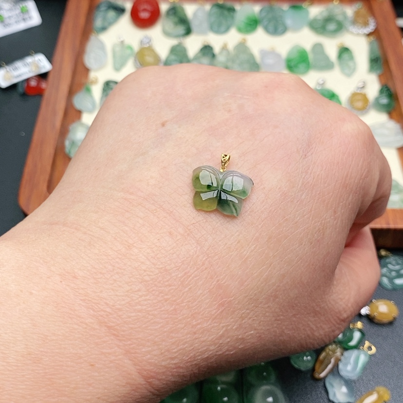 【闪购商品】翡翠吊坠(赠链)18K金镶嵌华***?吊坠