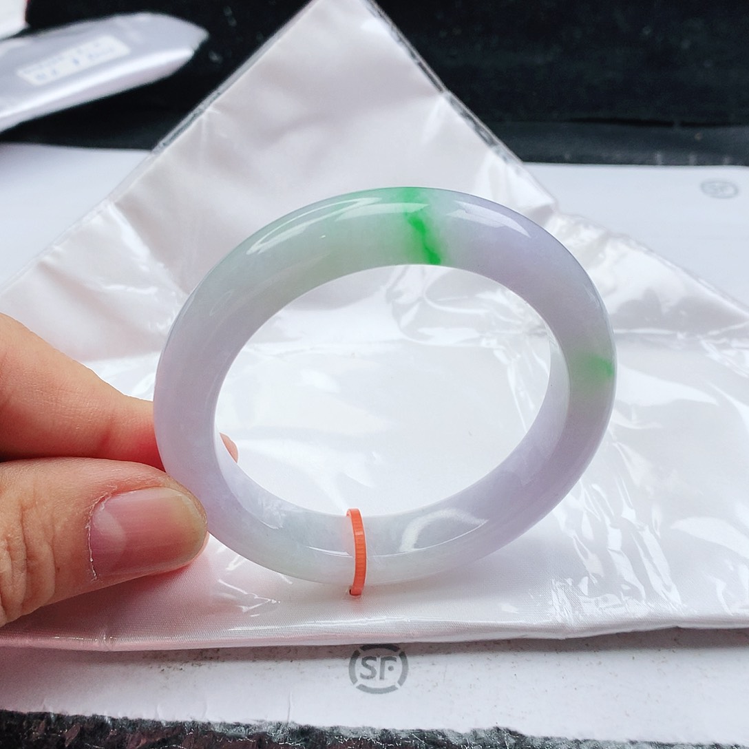 翡翠手镯未镶嵌天然翡翠手镯