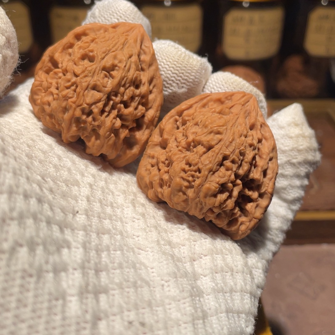 文玩核桃把件39拉丝妖疆