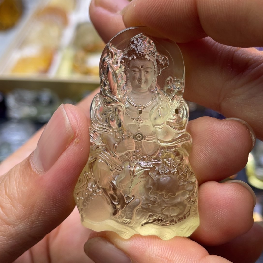 水晶颈饰未镶嵌定制