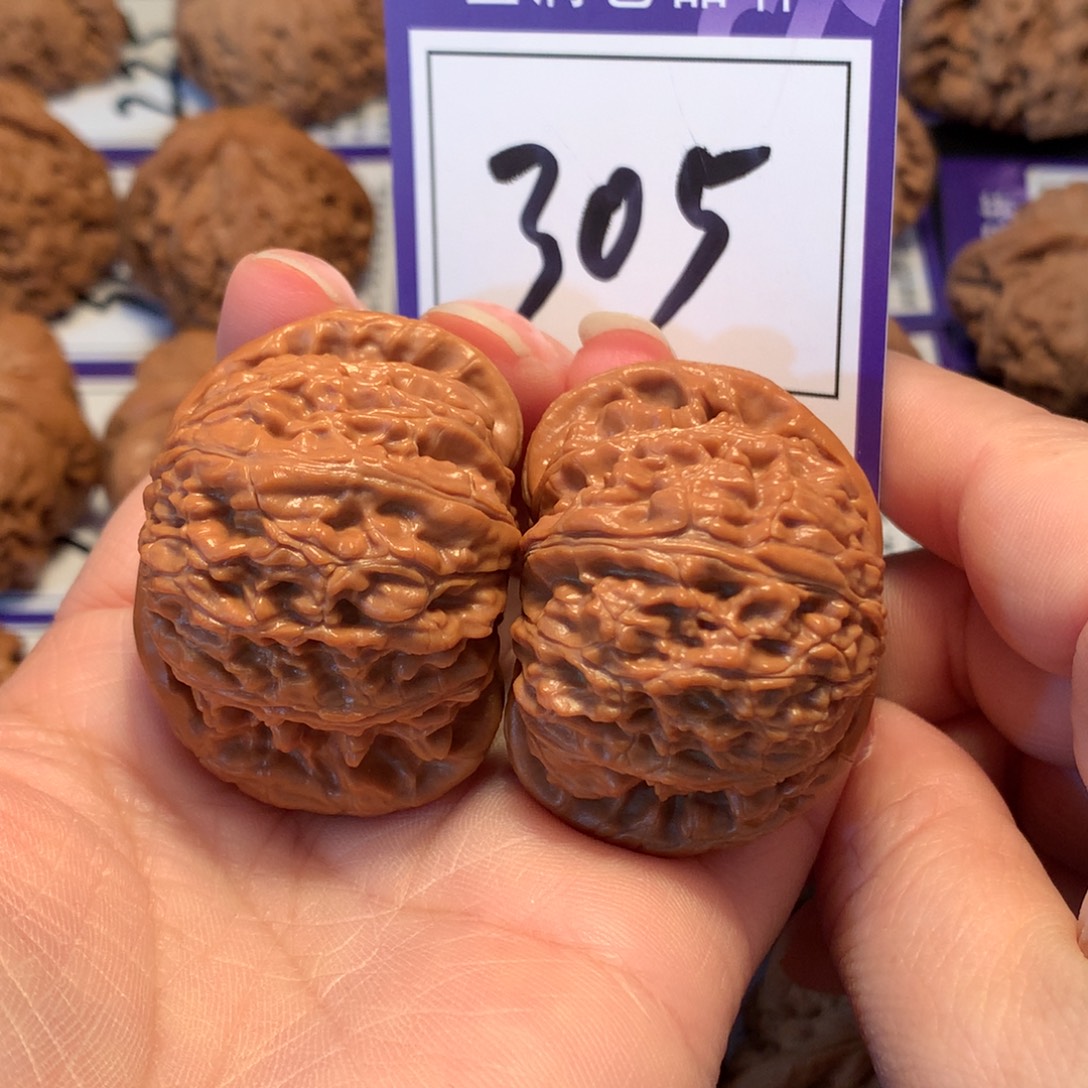 文玩核桃把件305白狮子4.3