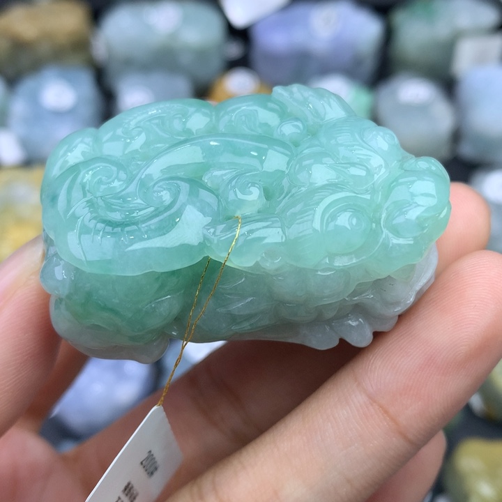 翡翠颈饰未镶嵌天然缅甸翡翠