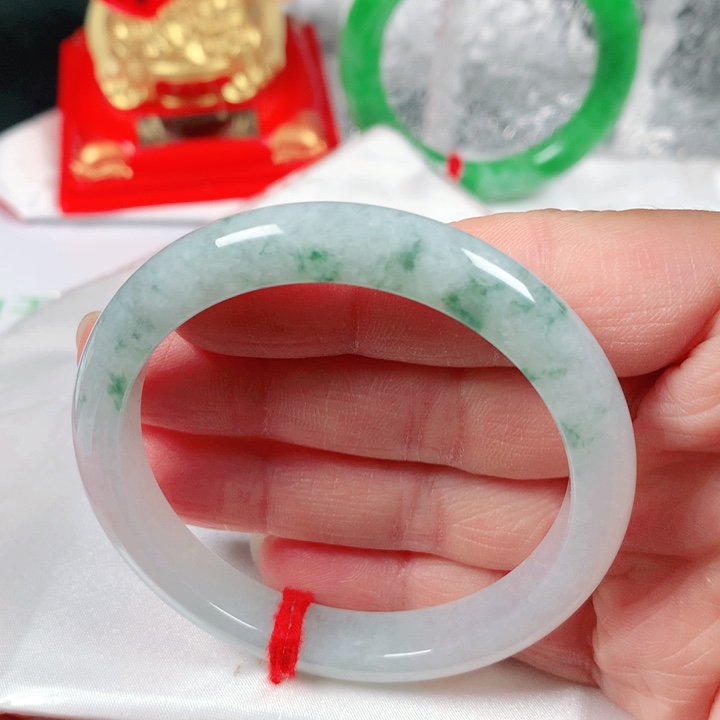 未镶嵌手镯翡翠  编号SD022 正圈51