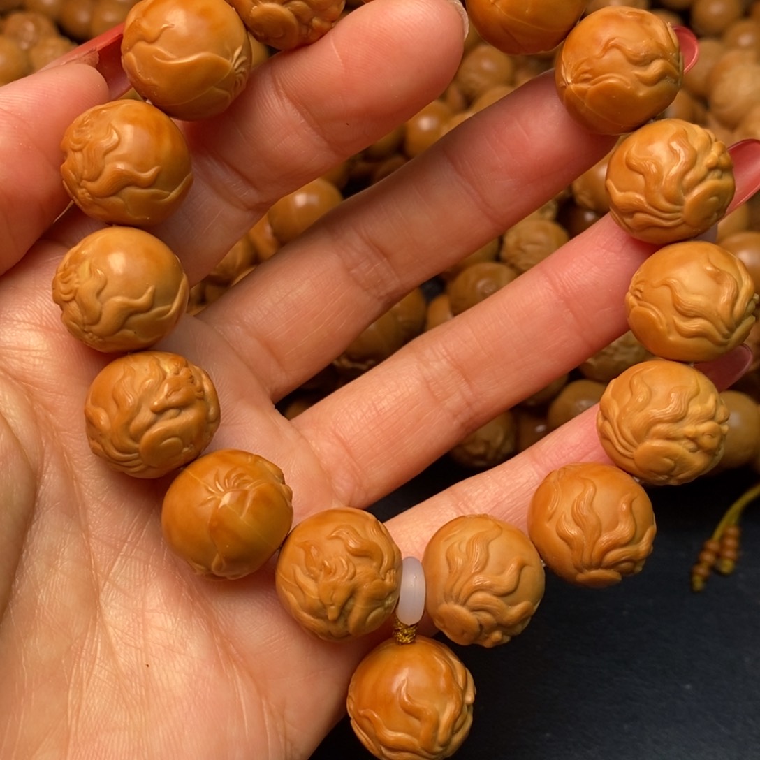 猴头核桃手串1.6九尾狐