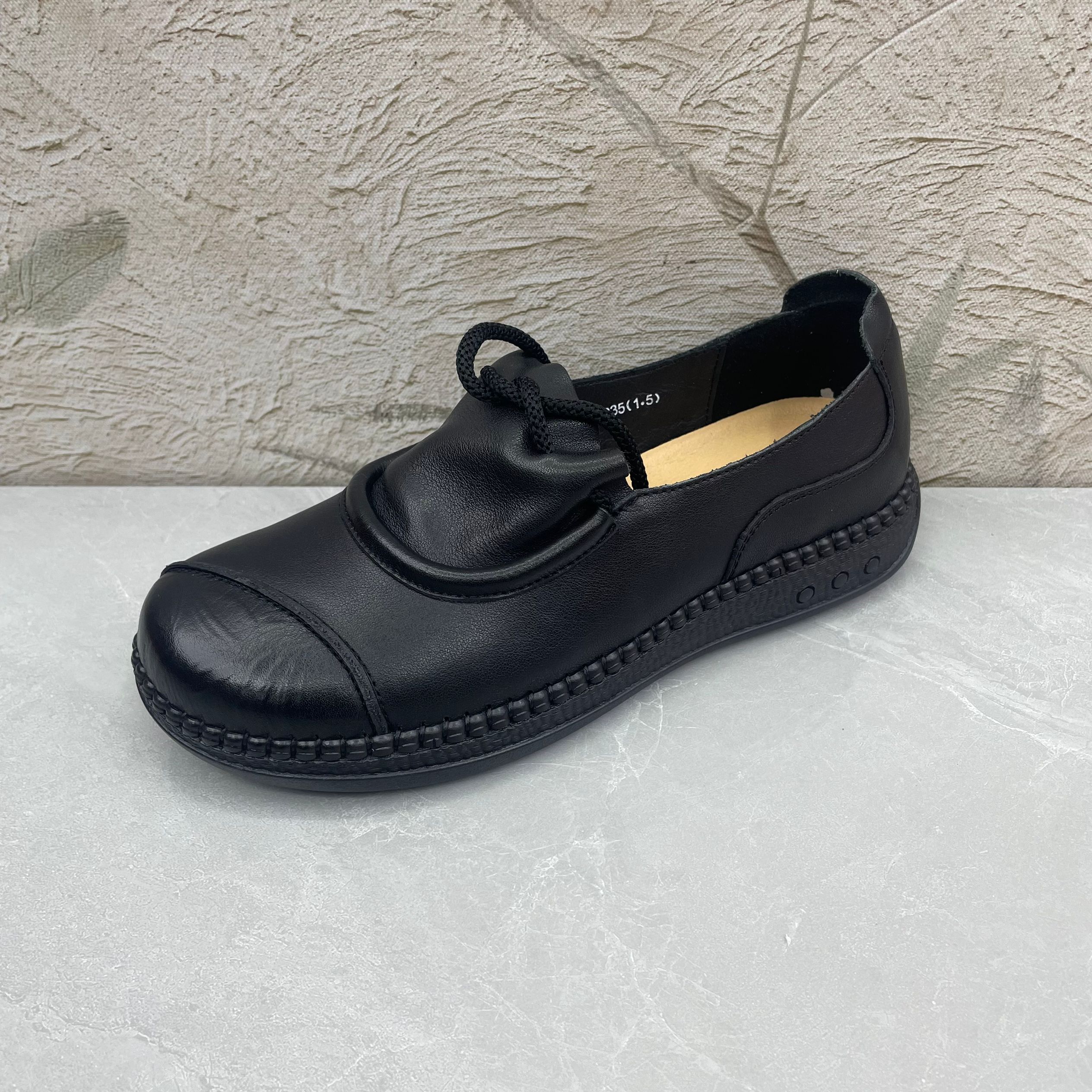 单鞋女 (牛皮)5230(孤品) c/f区37码