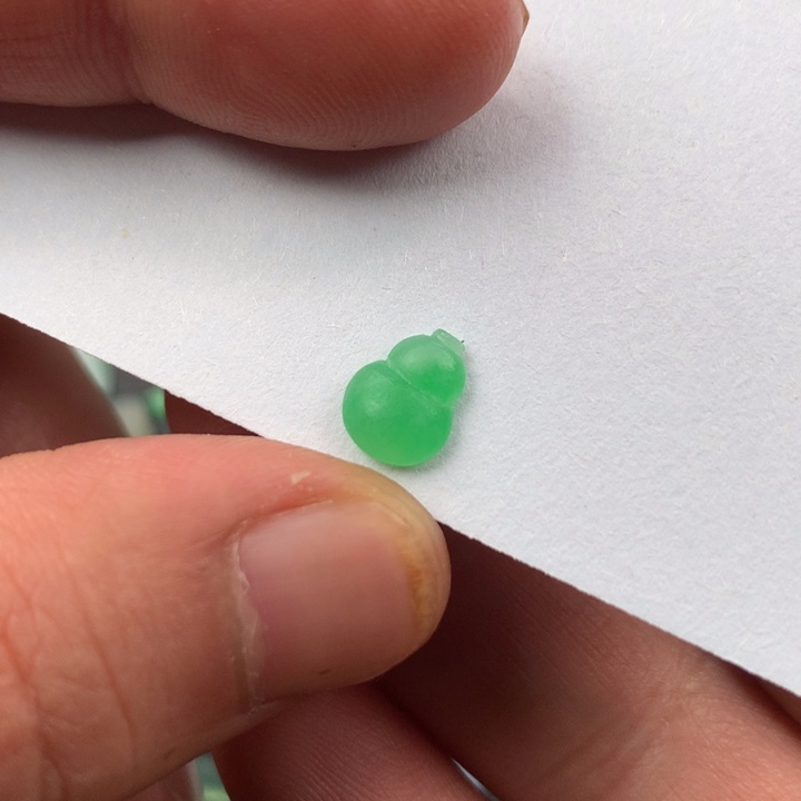 定制翡翠未镶嵌毛货