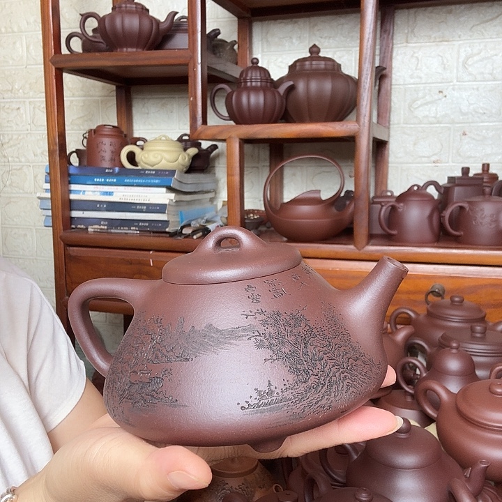 用***8茶壶紫砂子治500cc半手工