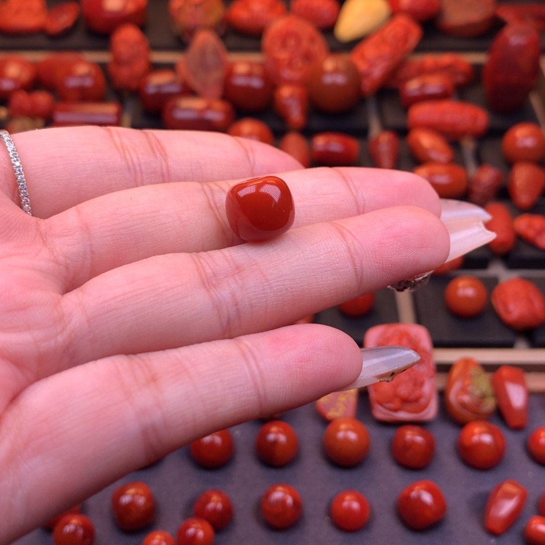 S***s南红玛瑙未镶嵌川料老型单珠11mm