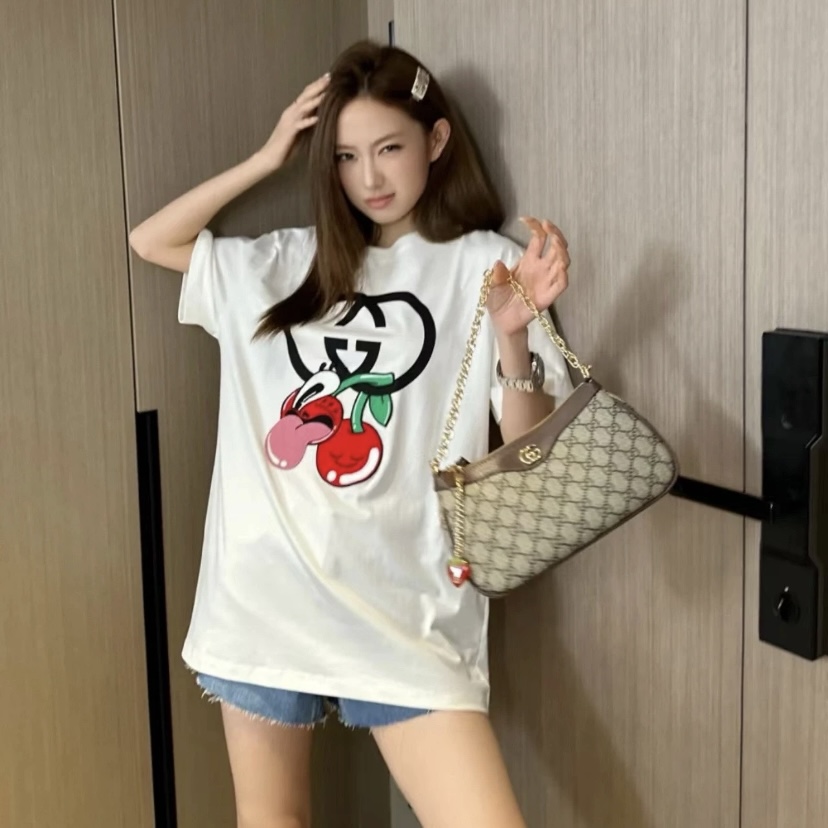 未使用 GUCCI/古驰 古驰樱桃印花圆领短袖T恤剪标