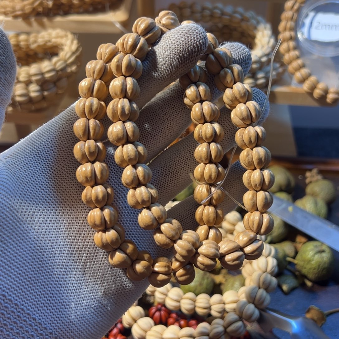 非洲檀香无事牌五福子