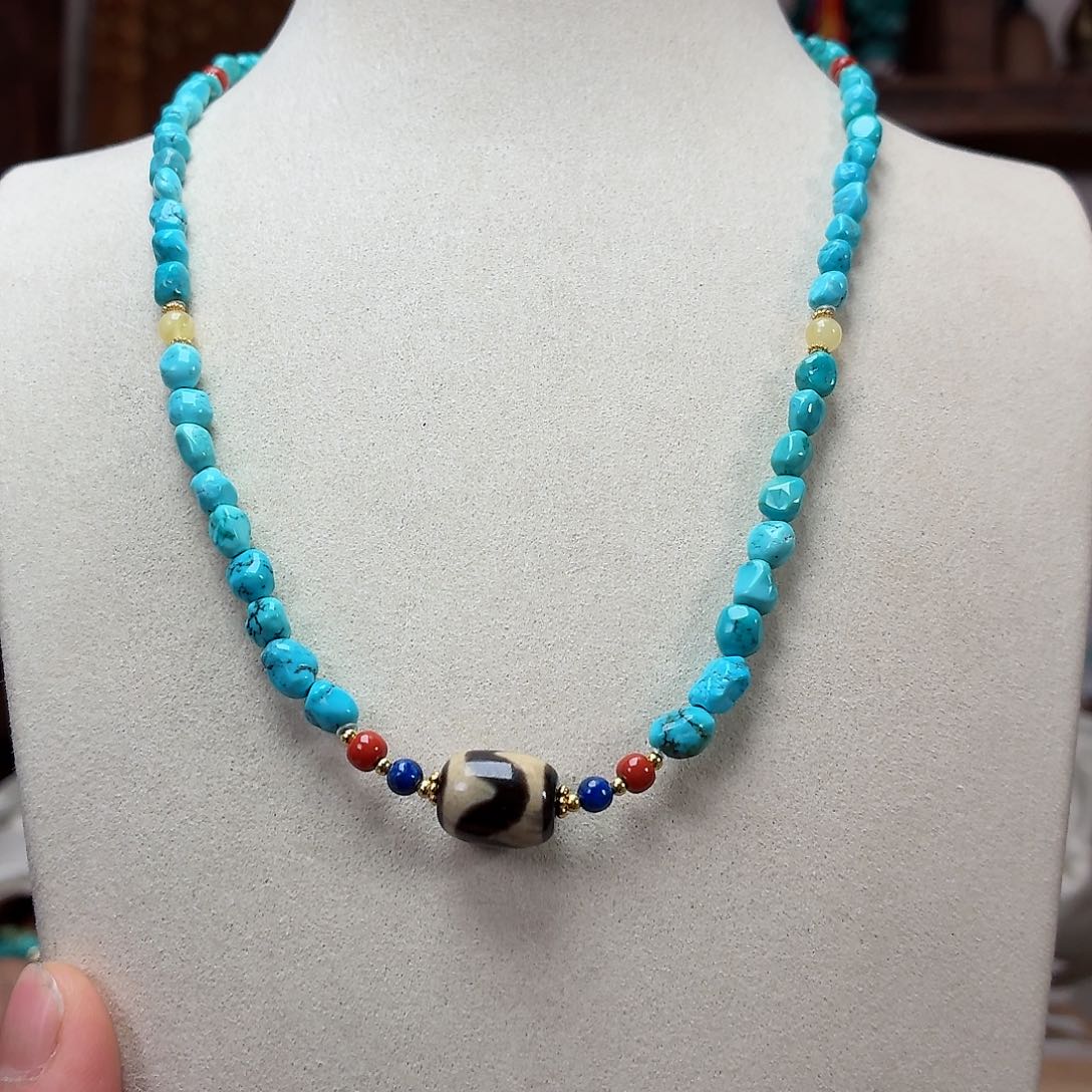 未镶嵌绿松石珠宝奇石