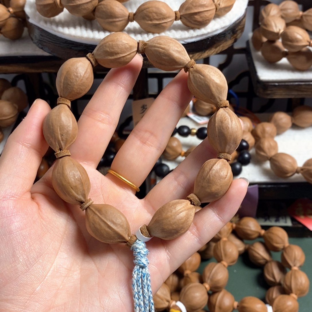 橄榄核手串/手链梅林铁17/25左右