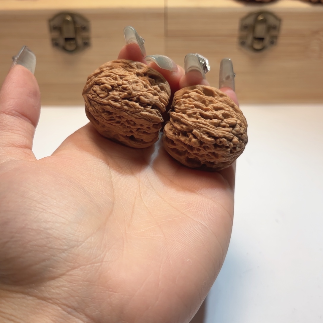 粉***孩吊坠文玩核桃13号链接