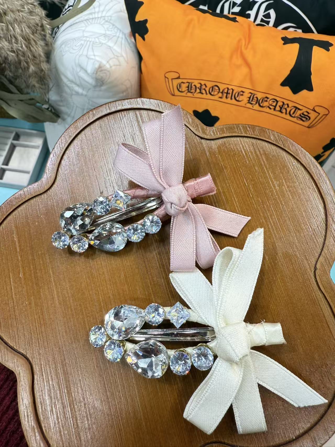 东大门高级感鸭嘴夹女生发饰蝴蝶结甜美风百搭好看生日新娘头饰