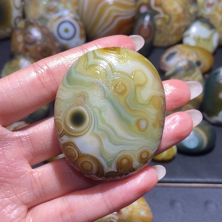 【闪购商品】未镶嵌玛瑙/玉髓珠宝奇石a