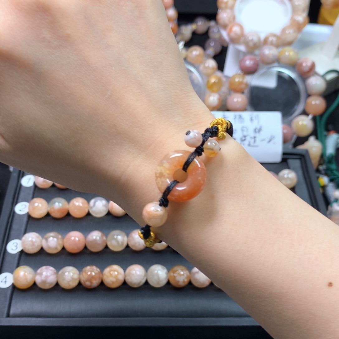 玛瑙/玉髓项圈未镶嵌女神手绳——牛血红爆米花甜甜圈