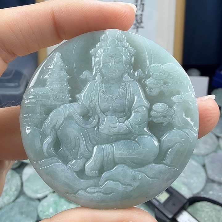 翡翠未镶嵌颈饰翡翠