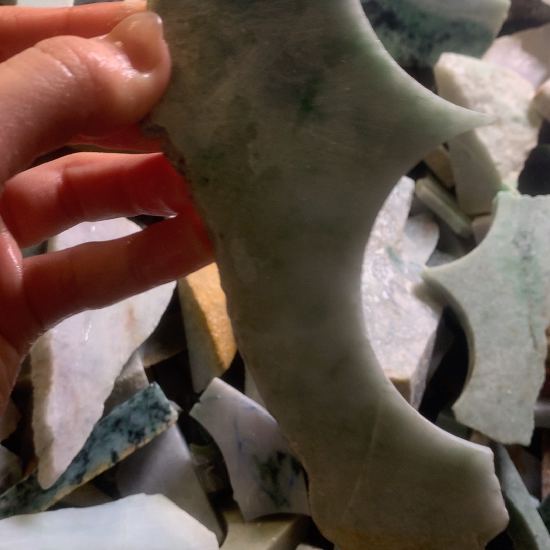 翡翠颈饰未镶嵌缅甸翡翠