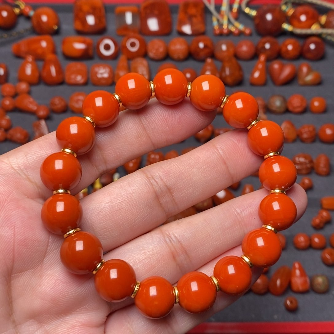 南红玛瑙锦红手串未镶嵌
