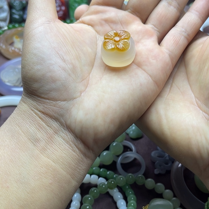 玛瑙/玉髓未镶嵌颈饰