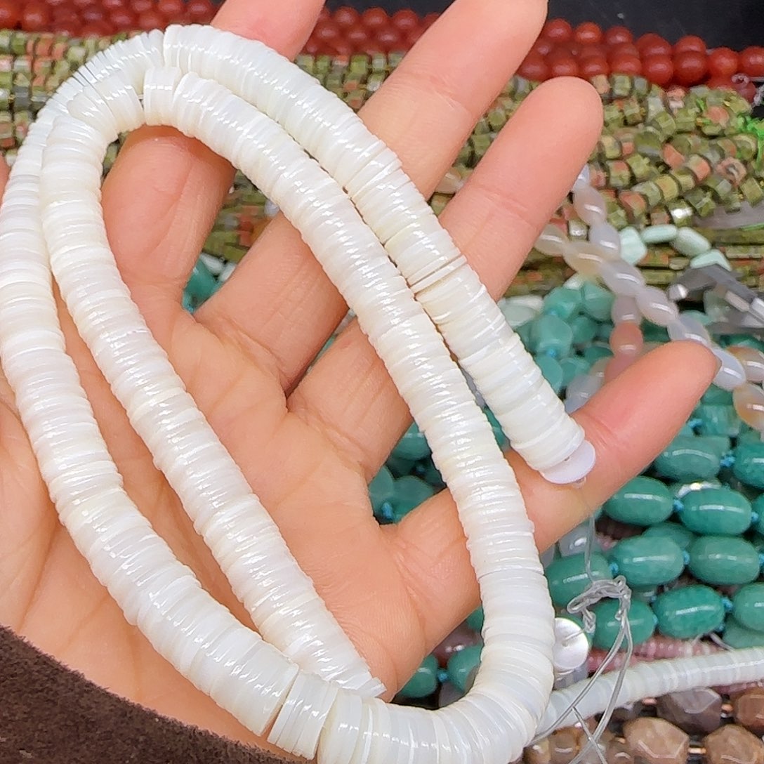 玛瑙/玉髓合金珠宝半成品白蝶贝隔片8mm一条