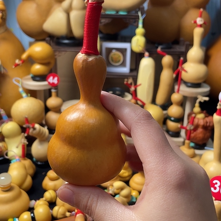 紫***菱葫芦丝老师在讲道理也挺