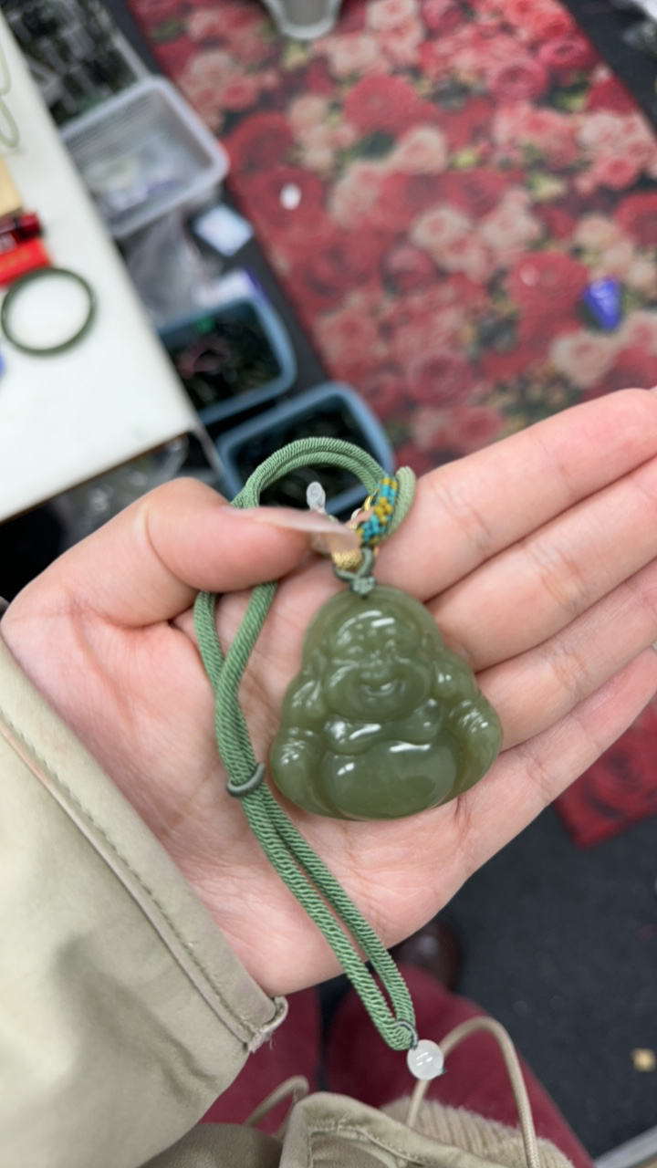 和田玉佛公吊坠一对一挑选