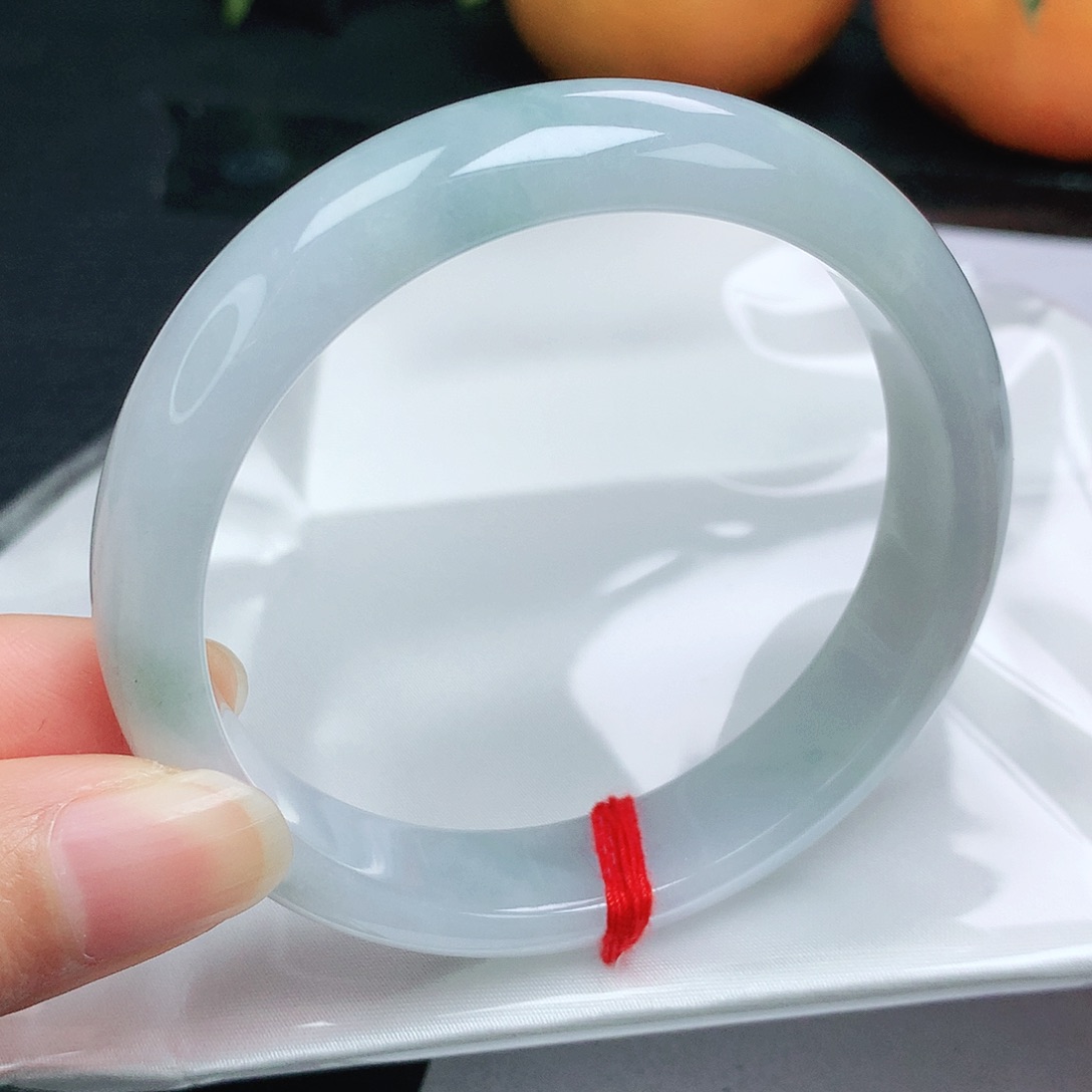 翡翠手镯未镶嵌正