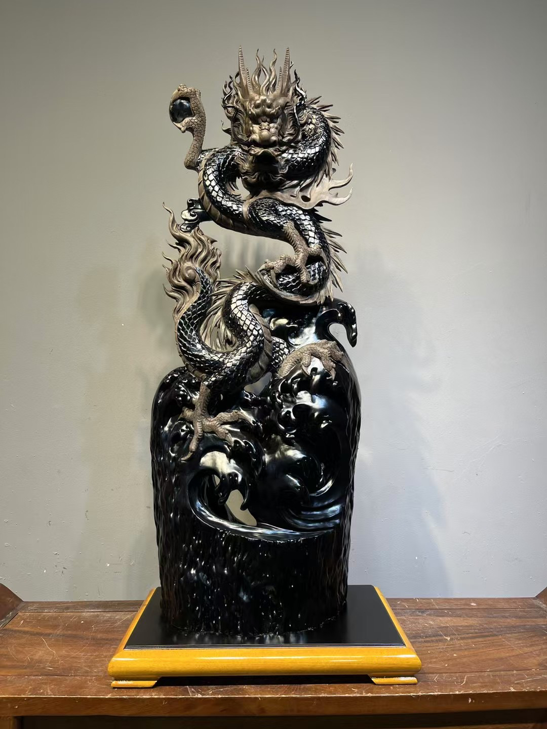 千年乌木精雕新品，龙腾盛世，规格长59宽29高117