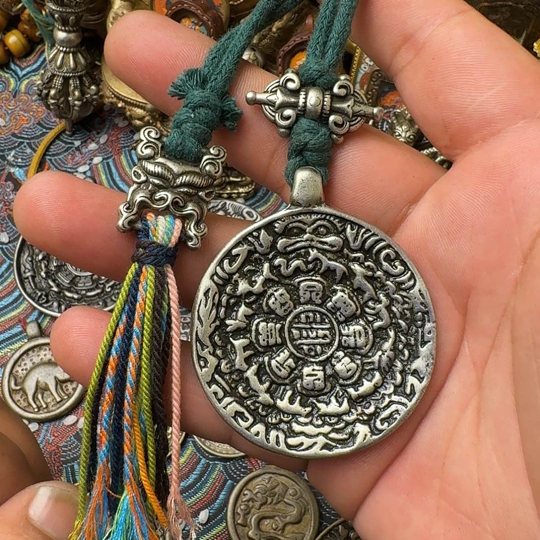 曾***过藏式风格九宫八卦牌