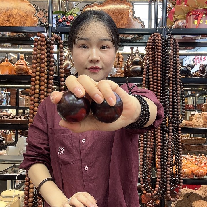 老挝大红酸枝5.0不退不换