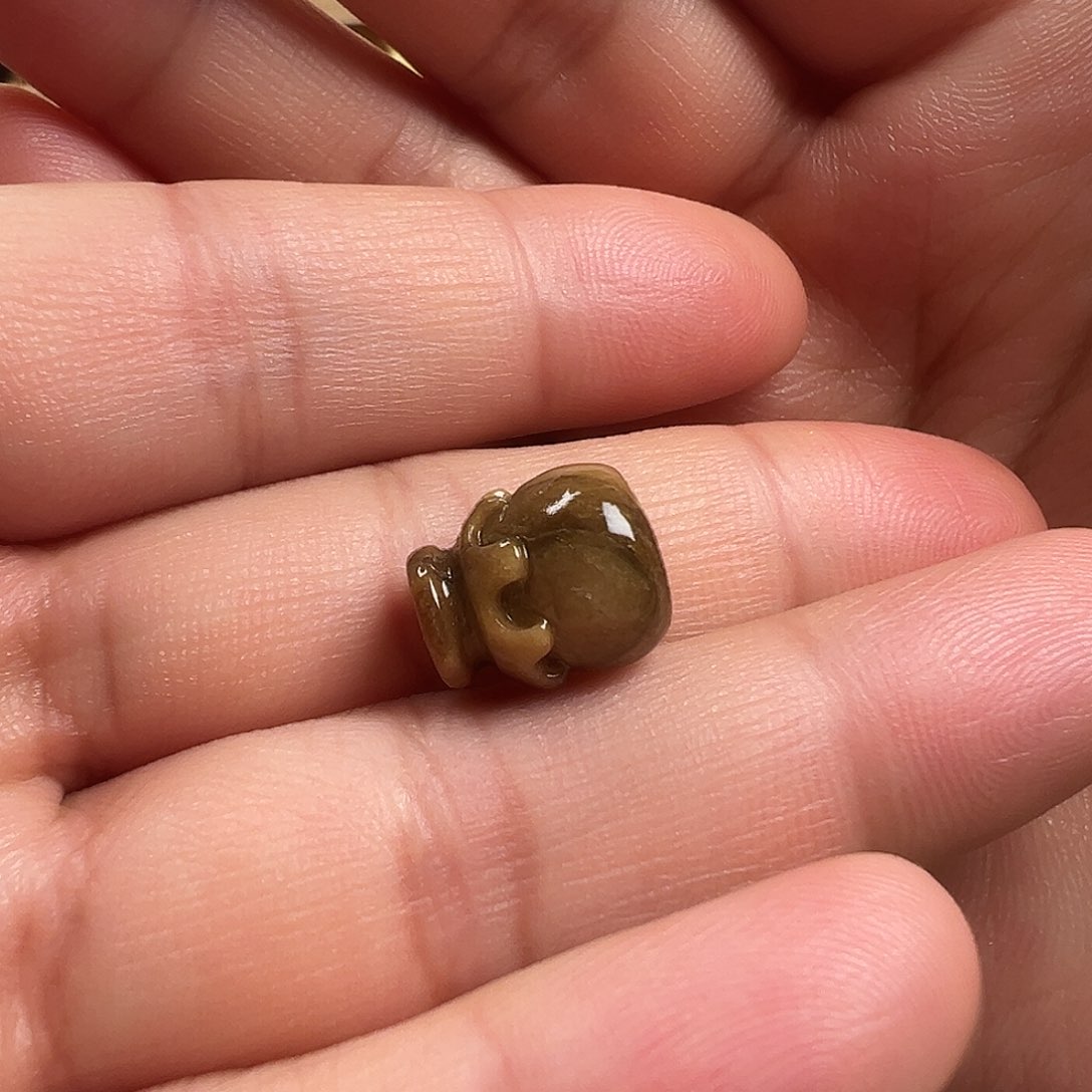 琥珀（根珀）颈饰未镶嵌蜜罐（打孔不退换）