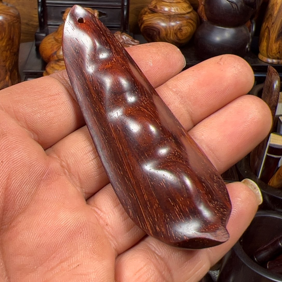 【闪购商品】檀香紫檀（小叶紫檀）