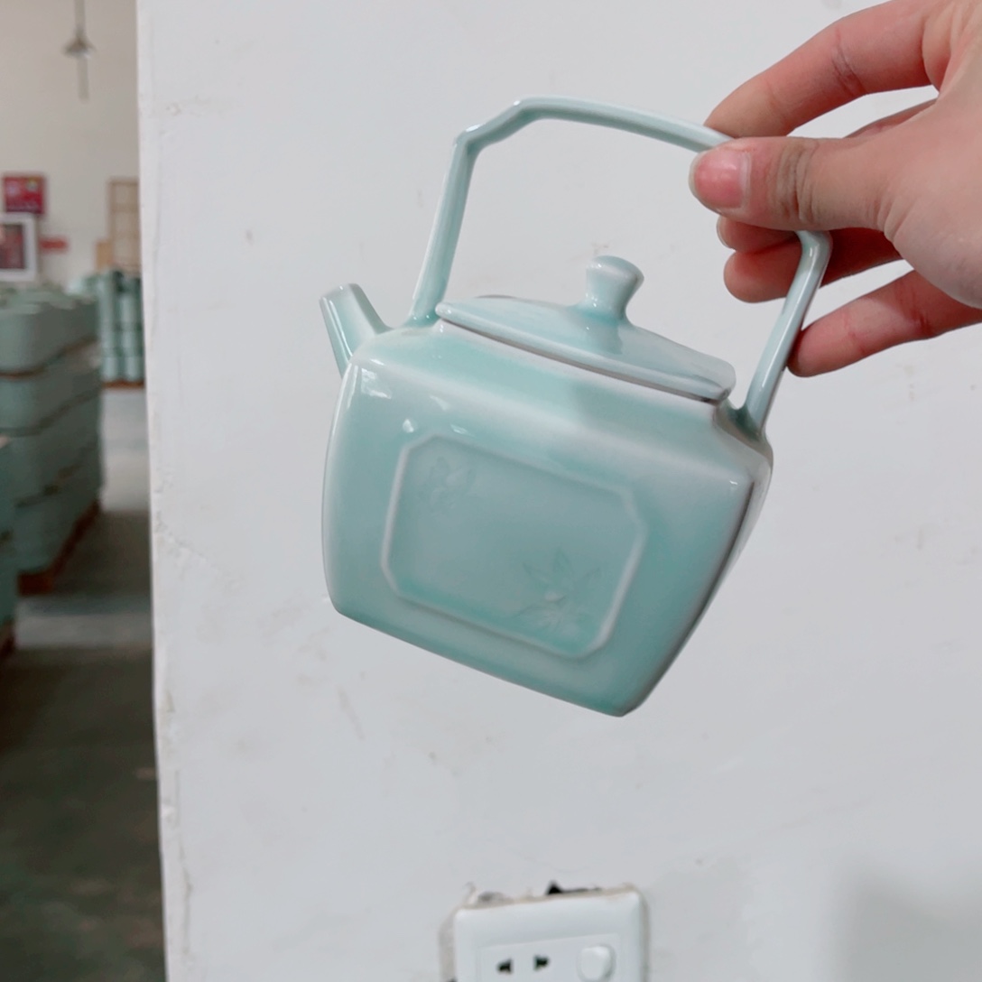 哈哈哈哈哈哈哈哈哈碗