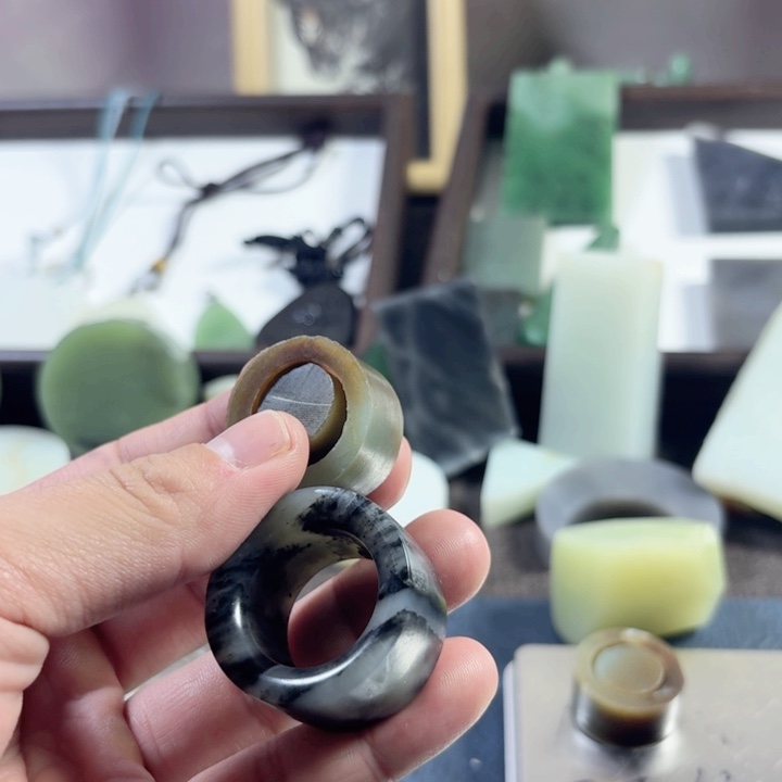 和田玉（糖玉）未镶嵌挂件